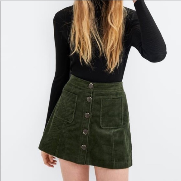 Zara Dresses & Skirts - *2X HOST  PICK*ZARA GREEN CORDUROY BUTTON UP SKIRT